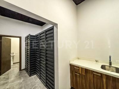 Calle Maria Luisa 914, Chihuahua, Chihuahua 31206, Mexico