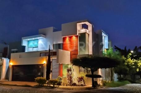 Amatista 121, Colima, Colima 28017, Mexico