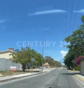 AC XCALACOCO SN, Solidaridad / Riviera Maya, Quintana Roo 77710, Mexico