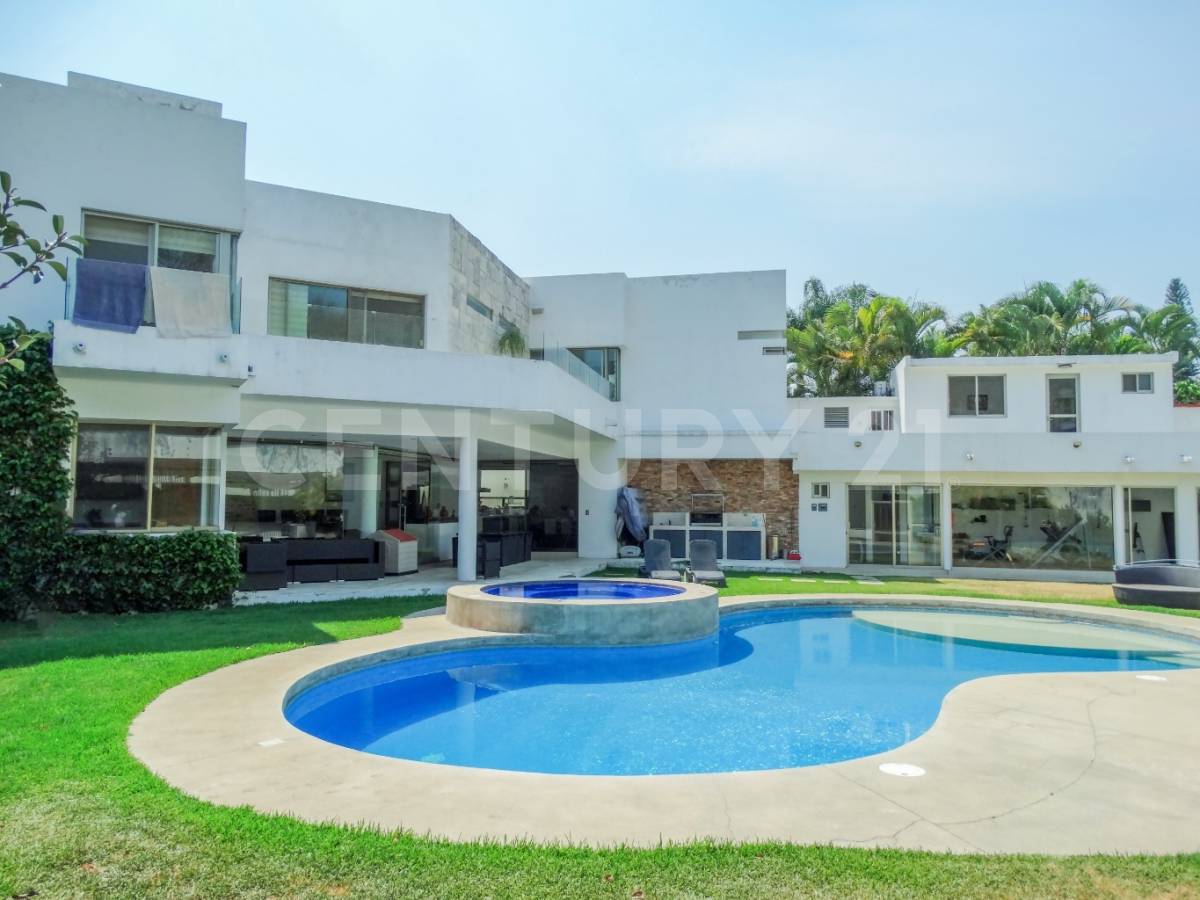 JUAN PABLO II , Cuernavaca, Morelos 62330, Mexico