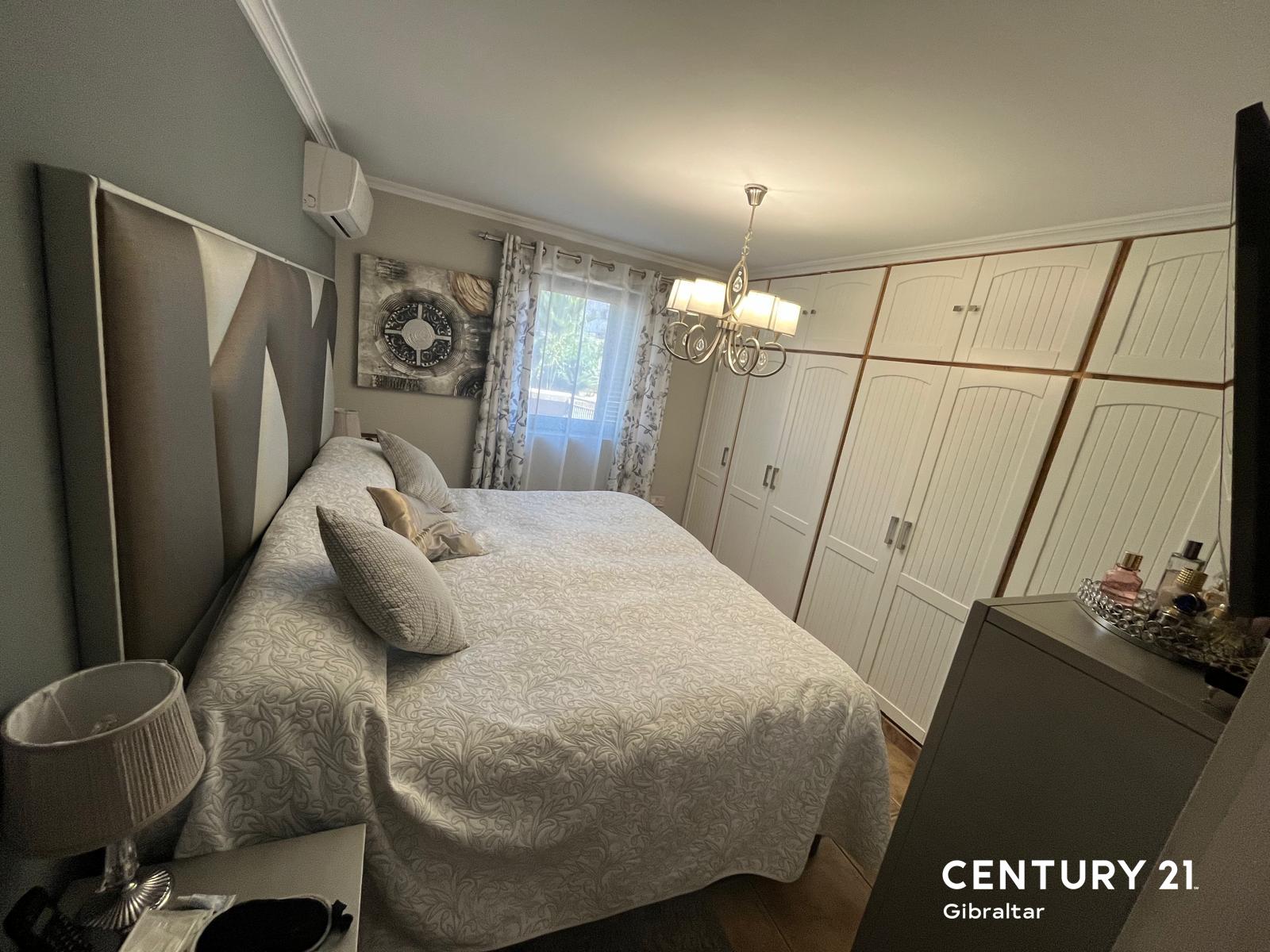 0/1, 220, Waterport Terraces, Westside, ג'יברלטר 