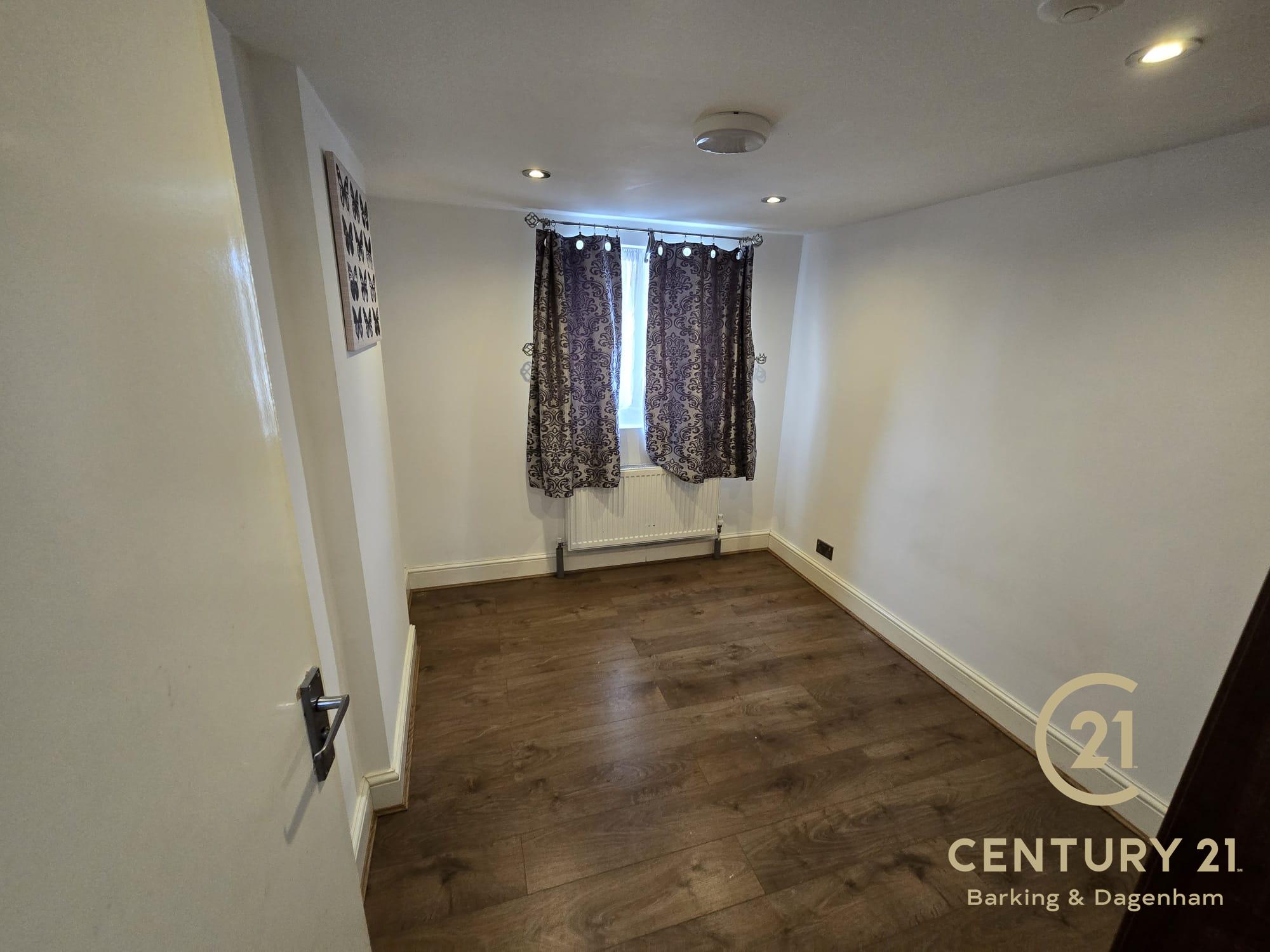 45, Salisbury Avenue, BARKING, 英国