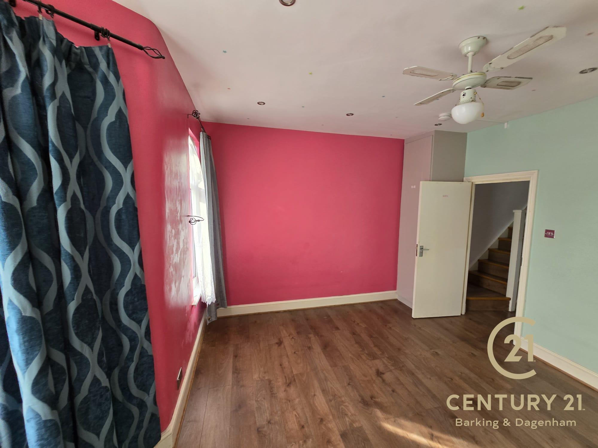 45, Salisbury Avenue, BARKING, 英国