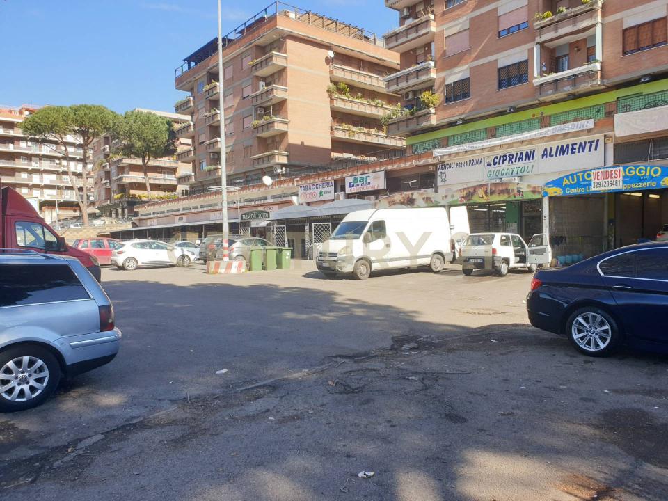 Via Monte Bianco, Guidonia Montecelio, Lazio 00012, Италия