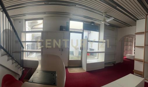 Via Camillo Benso Cavour, Busto Arsizio, Lombardia 21052, איטליה