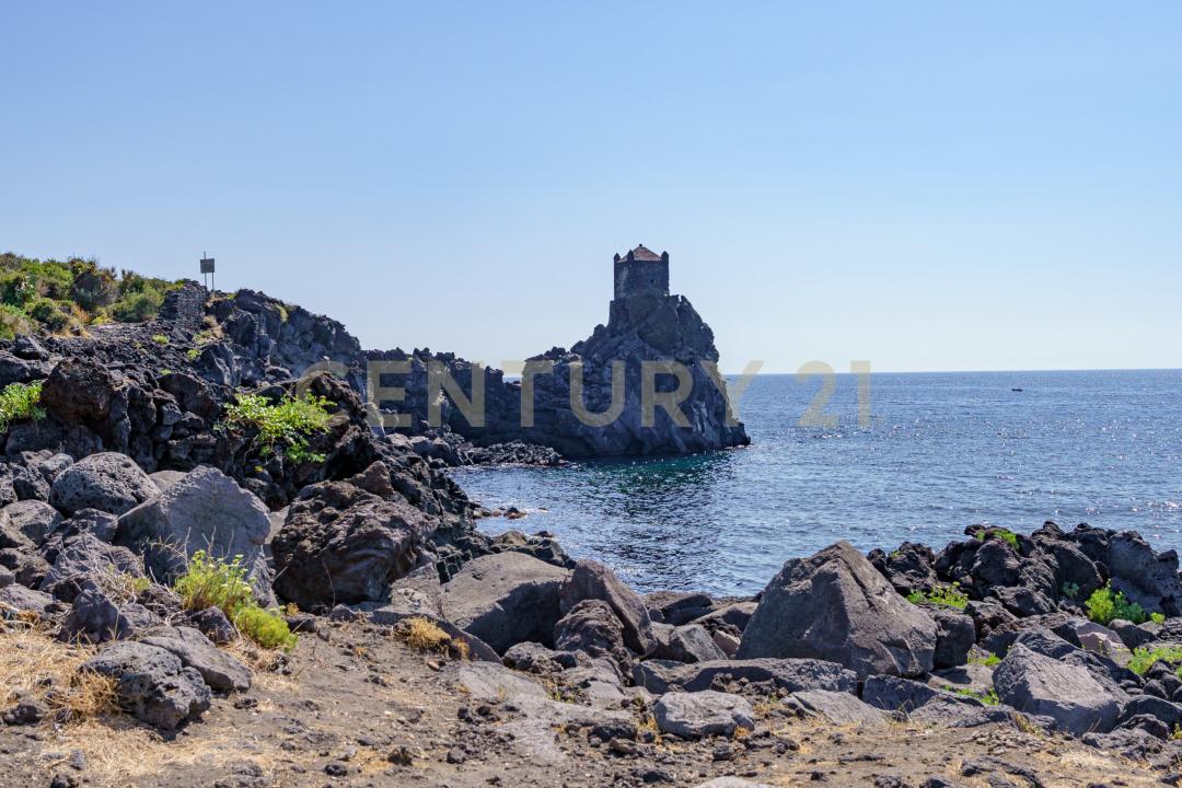 Via Ariazzi, Acireale, Sicilia 95024, Italy