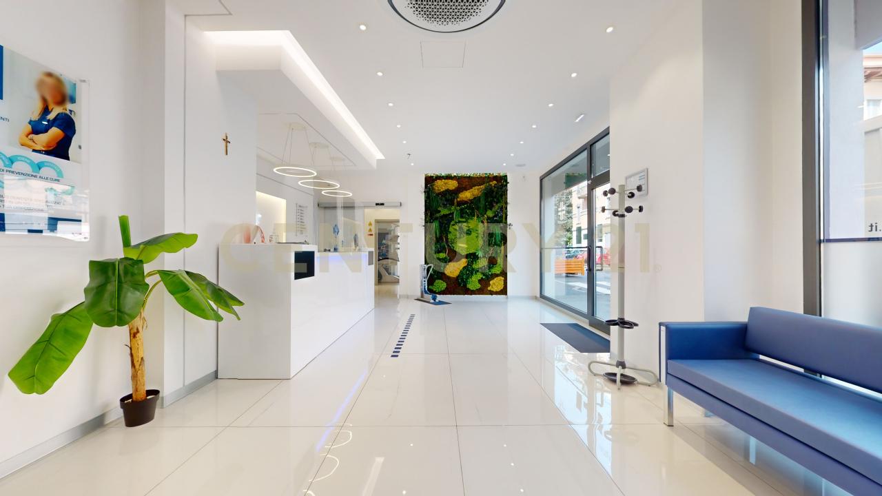 Via Michelangelo Buonarroti, Busto Arsizio, Lombardia 21052, Ý