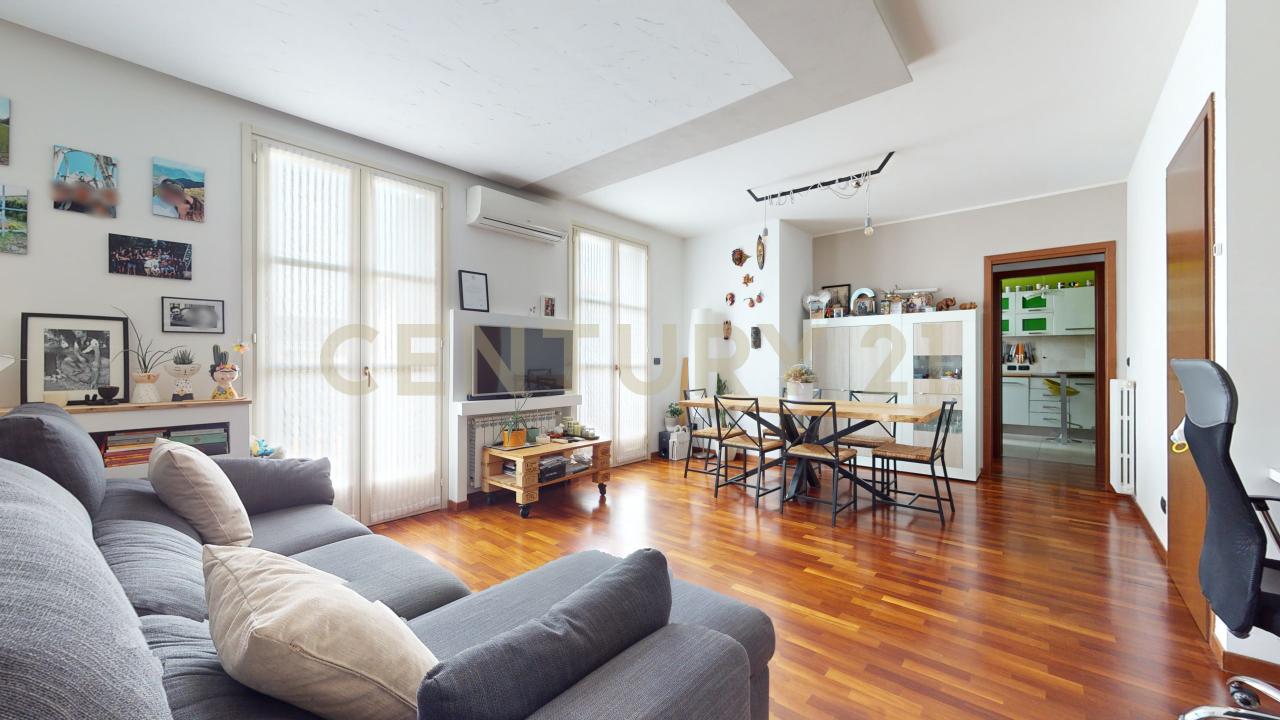 Via del Sasso, Vanzago, Lombardia 20010, Italy