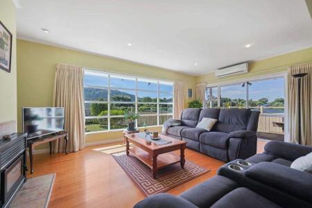 61 Ranui Terrace, Tawa, Wellington 5028, Nueva Zelanda