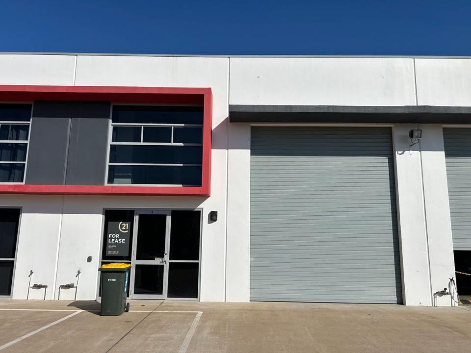 6 Victory East Street, Urangan, QLD 4655, Australia