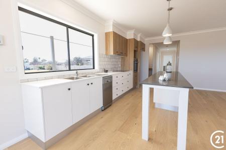 6/2 Reymond Street, Forbes, NSW 2871, 澳洲