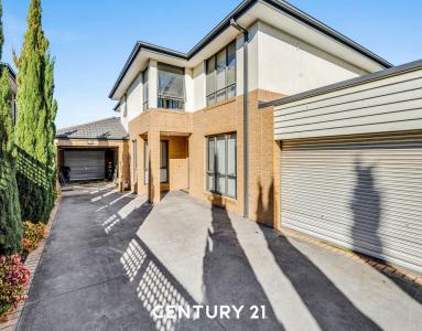 2/4 Hilltop Avenue, Clayton, VIC 3168, Australia