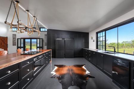 41 Hawkes Road, Cinnabar, QLD 4600, Australia