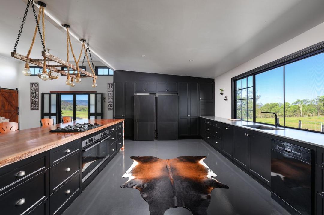 41 Hawkes Road, Cinnabar, QLD 4600, Australia