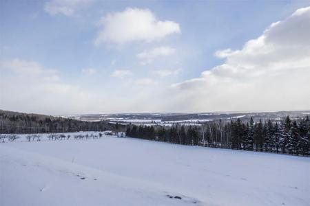 605  Ch. MacDonald, Hatley - Canton, Квебек J0B 2C0, Канада