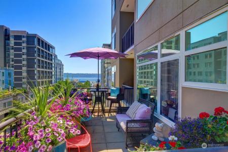 2801 1st Avenue , 208, Seattle, Washington 98121, USA