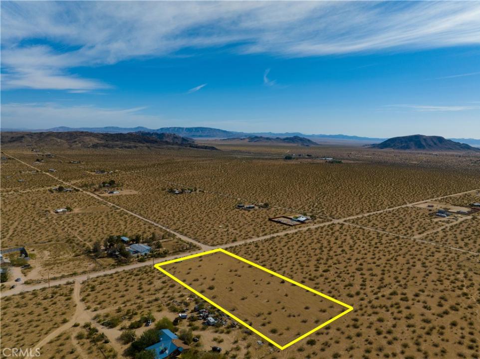 56785 Encantado Road, Landers, California 92285, Stati Uniti