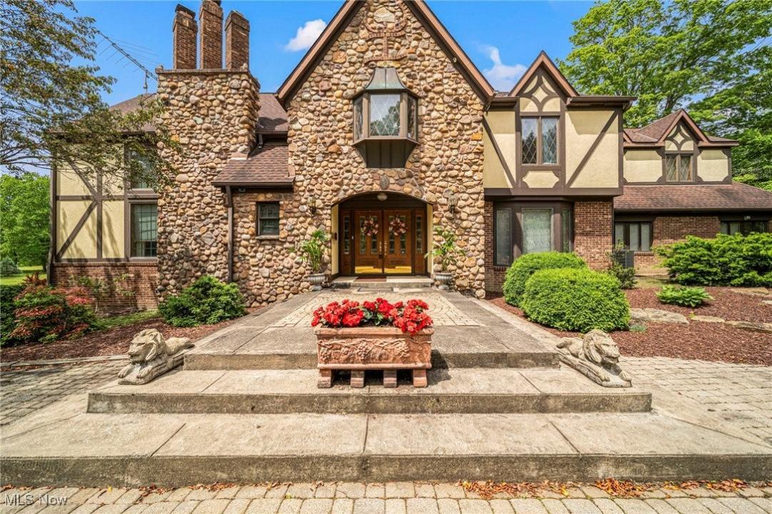 8801 Bunker Road, Orwell, Ohio 44076