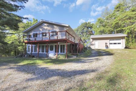 12208 Fairview Road, Newark, Ohio 43056, USA