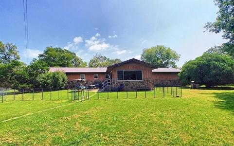 13750 Hwy 62, Tahlequah, Oklahoma 74464
