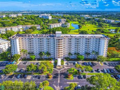 3510 Oaks Way 410, Pompano Beach, Florida 33069, USA