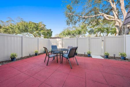 7105 71st Way, West Palm Beach, Florida 33407, USA