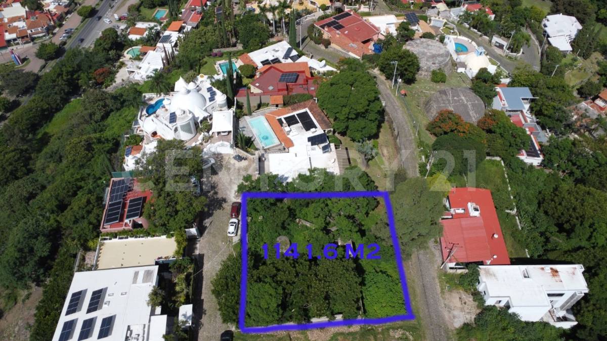 PASEO DE LAS PEÑAS L11 Y 12, Chapala, Jalisco 45900, Mexico