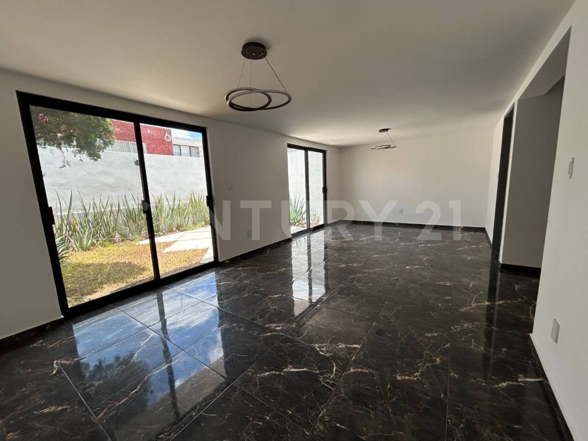 Uruguay 10, Querétaro, Querétaro 76190, Mexico