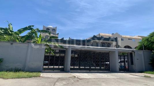 SM 86 MZ 02 PTO JUAREZ, PUNTA SAM, Quintana Roo , Cancún/Benito Juárez, Quintana Roo 77520, México