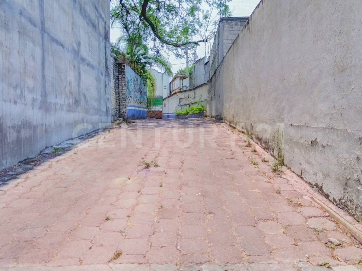 AV SAN JUAN , Cuernavaca, Morelos 62450, México