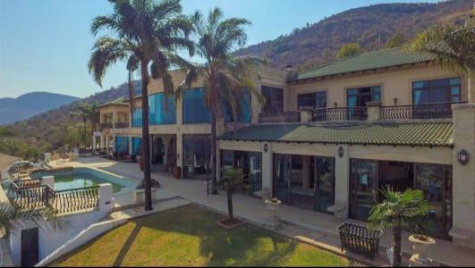 Hartbeespoort, North West, South Africa