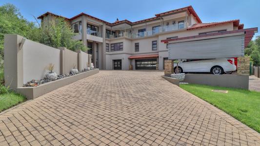 Hartbeespoort, North West, South Africa