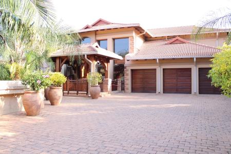 Hartbeespoort, North West, South Africa