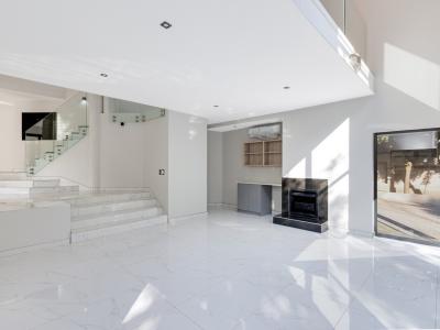 Sandton, Gauteng, South Africa