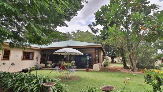 White River, 음봄벨라, 남아프리카