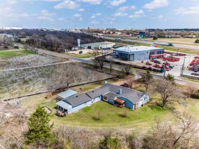 207 Ovilla Road, Waxahachie, Texas 75167, USA