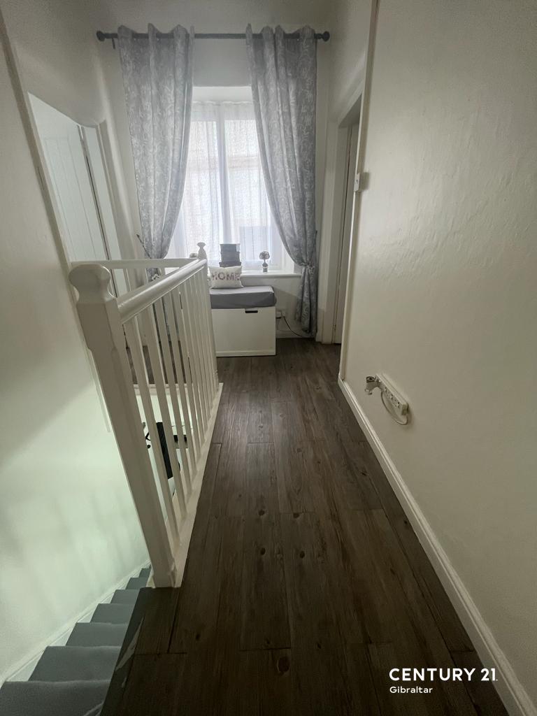 0/1, 220, Prince Edward's Road, Upper Town, Gibraltar