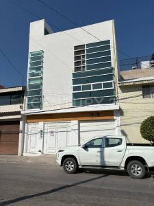 Calle de las Rosas 504, León, Guanajuato 37530, Mexico