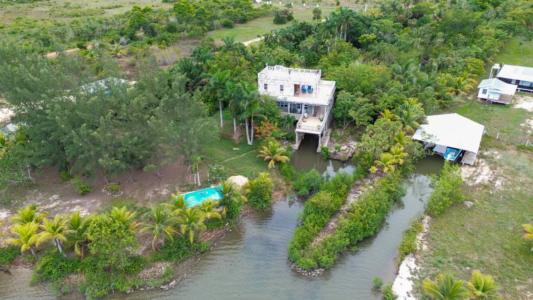 Malacate , Independence, Independence, Stann Creek 00001, בליז 