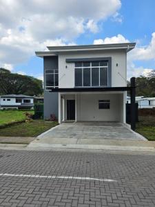  , Central, San Rafael, Central, Alajuela 00001, Costa Rica