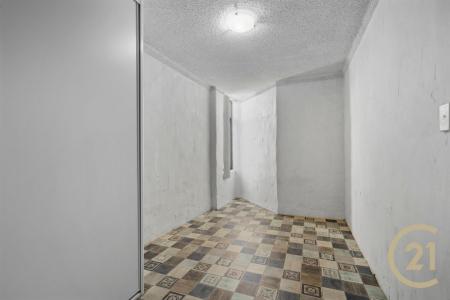 12/13 Hart Street, Warwick Farm, NSW 2170, Australia