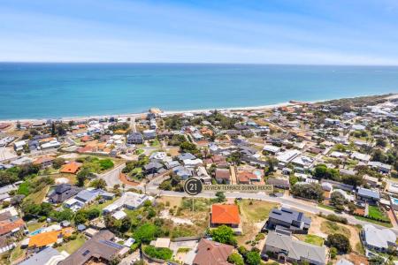 20 View Terrace, Quinns Rocks, WA 6030, Austrália