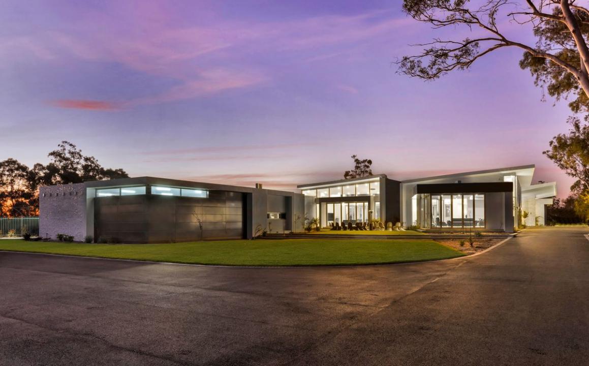 129 Glenhaven Road, Glenhaven, NSW 2156, Australia