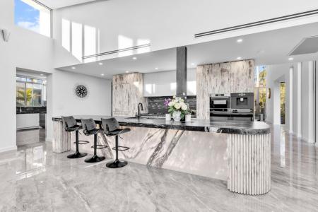 129 Glenhaven Road, Glenhaven, NSW 2156, Australia