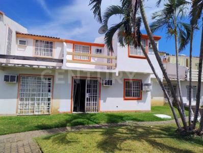 CASA NUM 12 DEL CONDOMINIO 86 DEL CONJUNTO CONDOMINAL LA MARQUESA 12, Acapulco, Guerrero 39906, Mexico