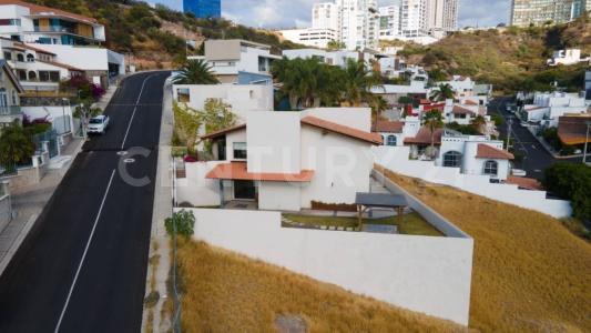 Pedernal SN, Querétaro, Querétaro 76144, Mexico