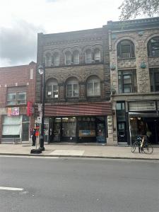 1615-1617 Boul. St-Laurent, Montréal (Ville-Marie), Quebec H2X 2S9, Canada