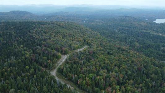 Rue du Guetteur, Sainte-Marguerite-du-Lac-Masson, Quebec J0T 1L0, Canada