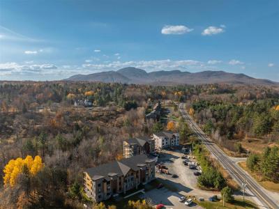 2620  Ch. du Parc, Orford, Quebec J1X 7A2, Canadá