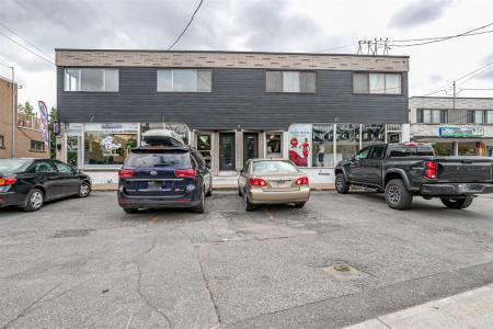 3642-3646  Boul. de la Concorde E., Laval (Saint-Vincent-de-Paul), 퀘벡주 H7E 2C9, 캐나다